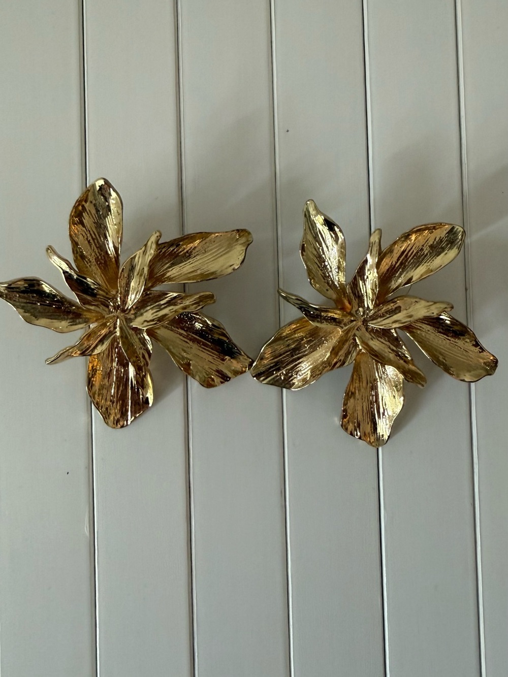 Gold Floral Earrings